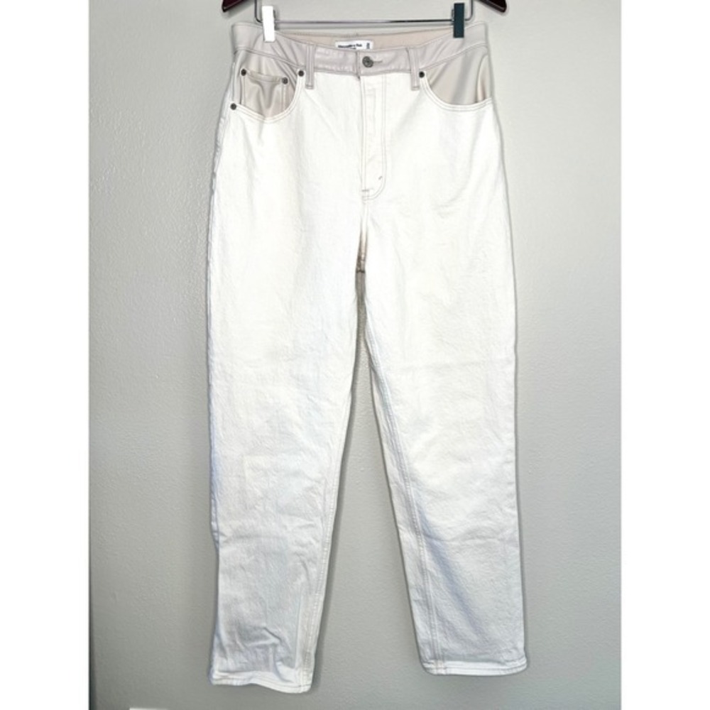 Abercrombie Fitch 90s Straight Ultra High Rise White‎ Faux Leather Trim Jeans 14
